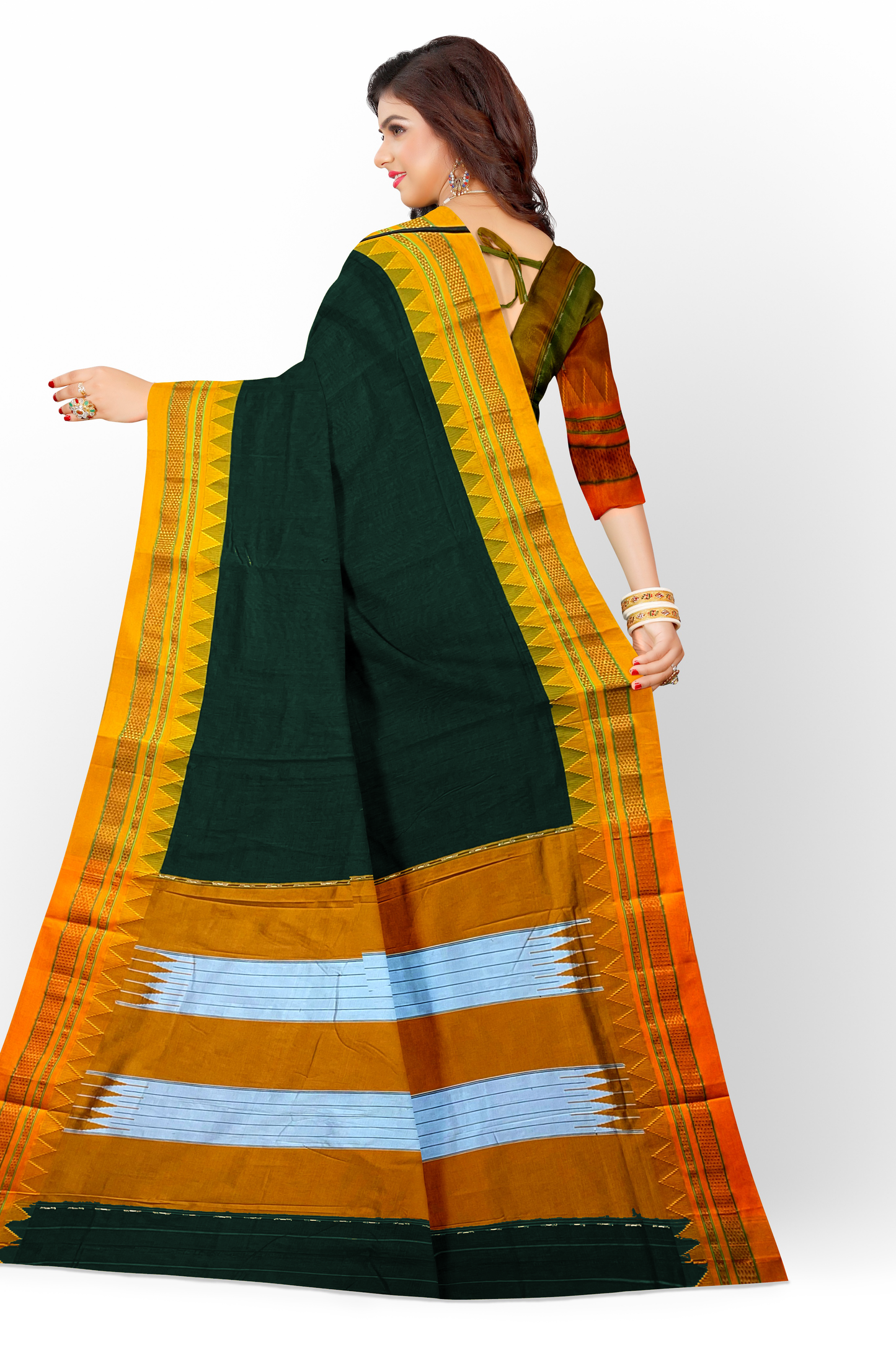 Neyge Ilkal Handwoven Masarai Cotton Silk Plain Body Traditional Temple Border Tope Pallu Saree