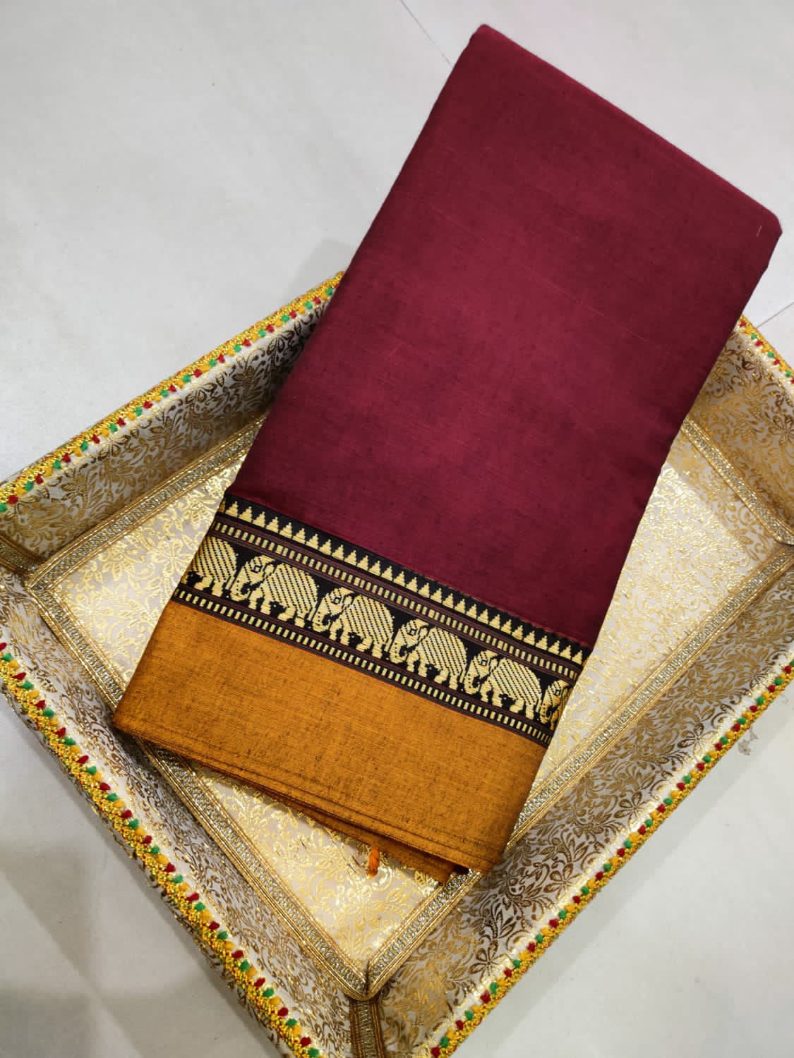 Neyge Traditional Pure Cotton Narayanpet Saree With Elephant Motif Border Stripe Pallu Saree - Maroon