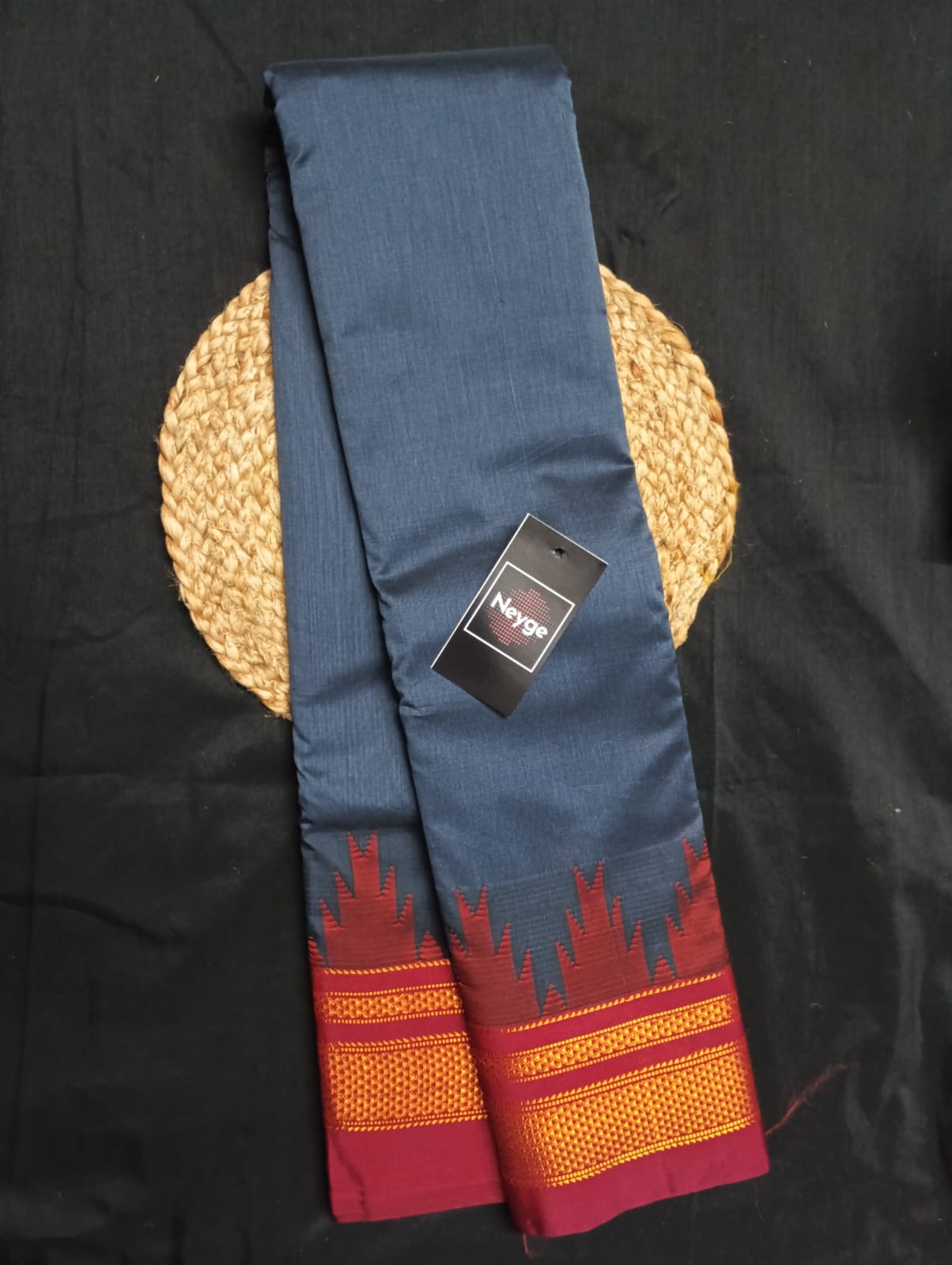 Neyge Ilkal Pure Cotton Silk Saree Temple Gadwal Chikkiparas Border Tope Pallu Saree (Grey_Red)
