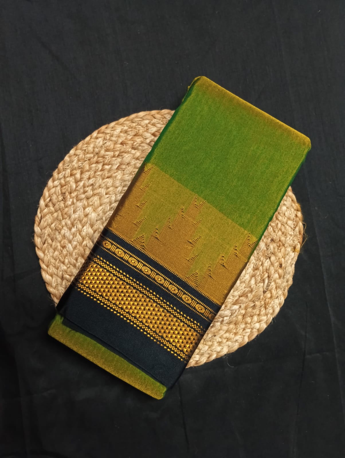 Neyge Ilkal Pure Cotton Silk Saree Temple Gadwal Chikkiparas Border Tope Pallu Saree (Green_Black)