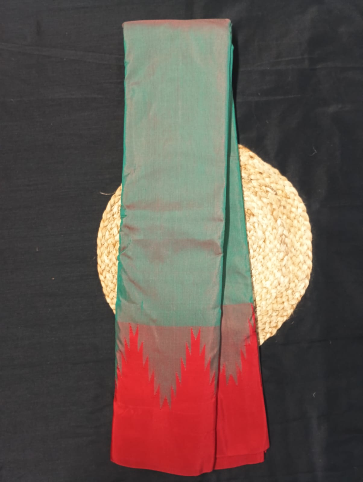 Neyge Ilkal Pure Cotton Silk Saree Big Temple Gadwal Border Traditional Pallu Saree (lightGreen_Red)