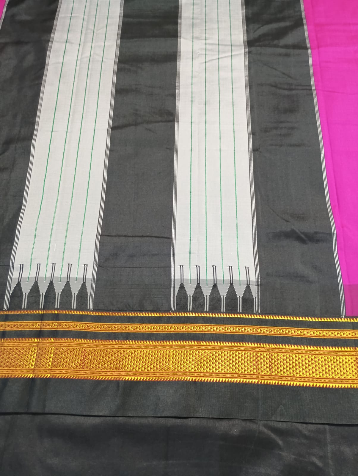 Neyge Ilkal Pure Cotton Silk Saree Temple Gadwal Chikkiparas Border Tope Pallu Saree (Pink_Black)