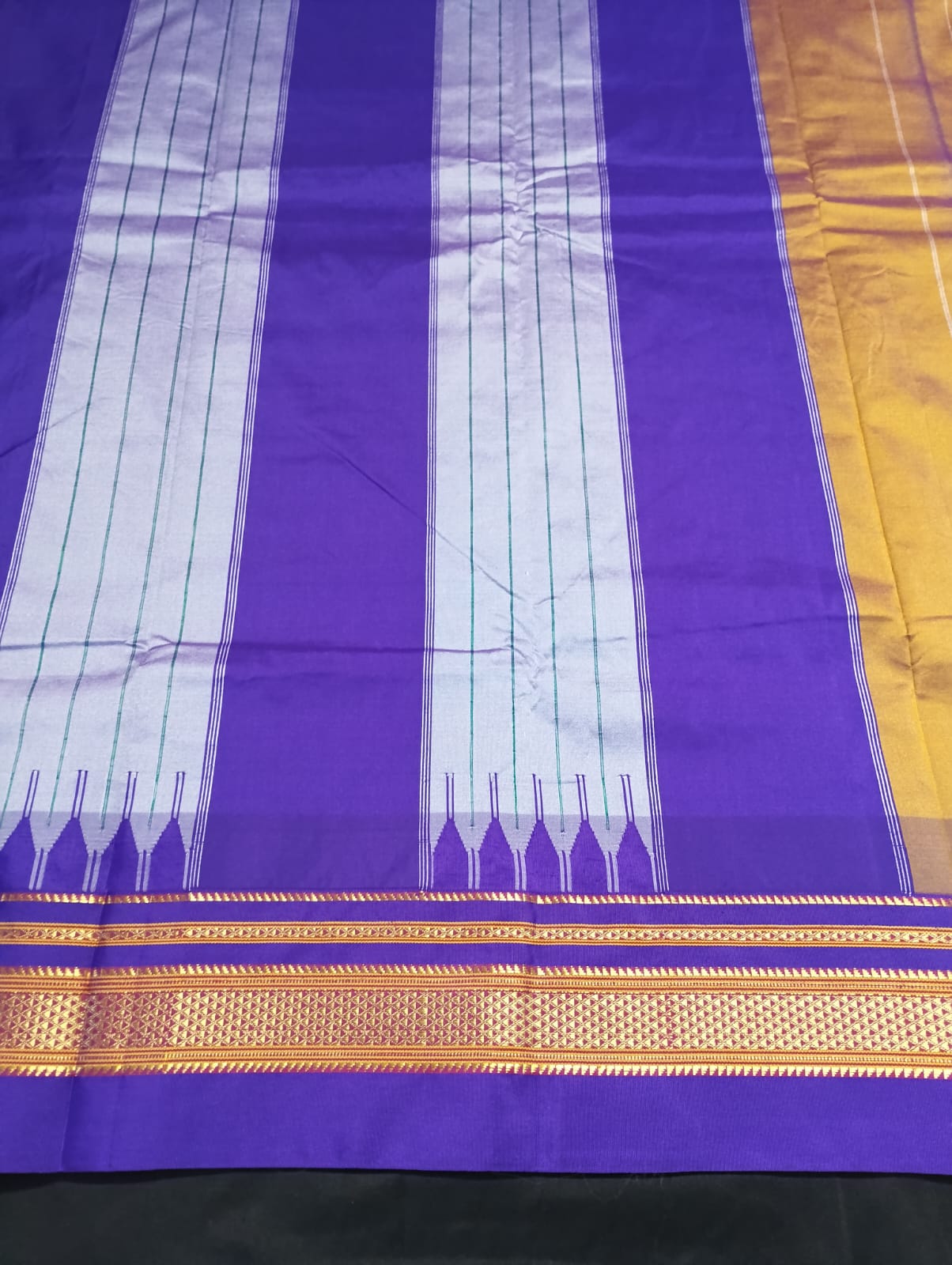 Neyge Ilkal Pure Cotton Silk Saree Temple Gadwal Chikkiparas Border Tope Pallu Saree (Gold_Purple)