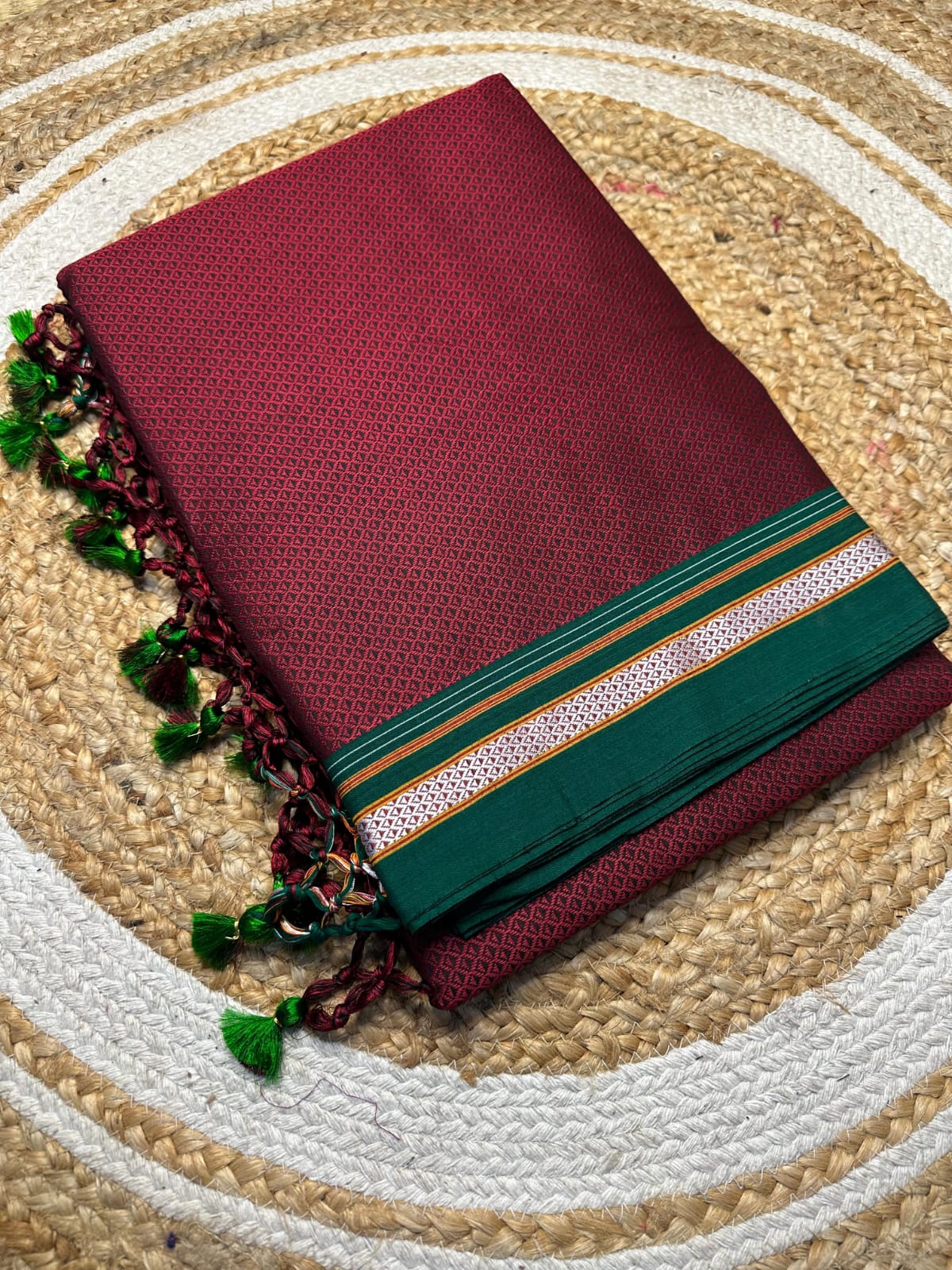 Neyge Cottonsilk Premium Quality Khun Saree_Running Pallu and Running Blouse_Maroon