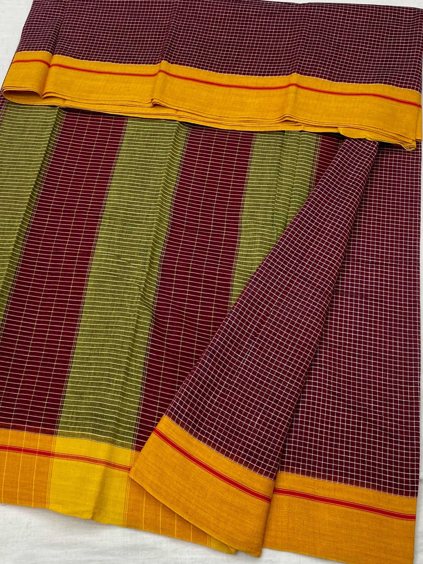 Neyge Ilkal Patteda Anchu Pure Cotton Elegant Checkered Pattern Plain Border Stripe Pallu - Maroon