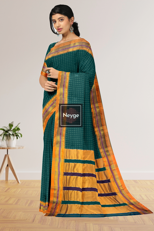 Neyge Ilkal Handwoven Cotton Silk Star Patterened Traditional Satin Border Stripe Pallu Saree - Green