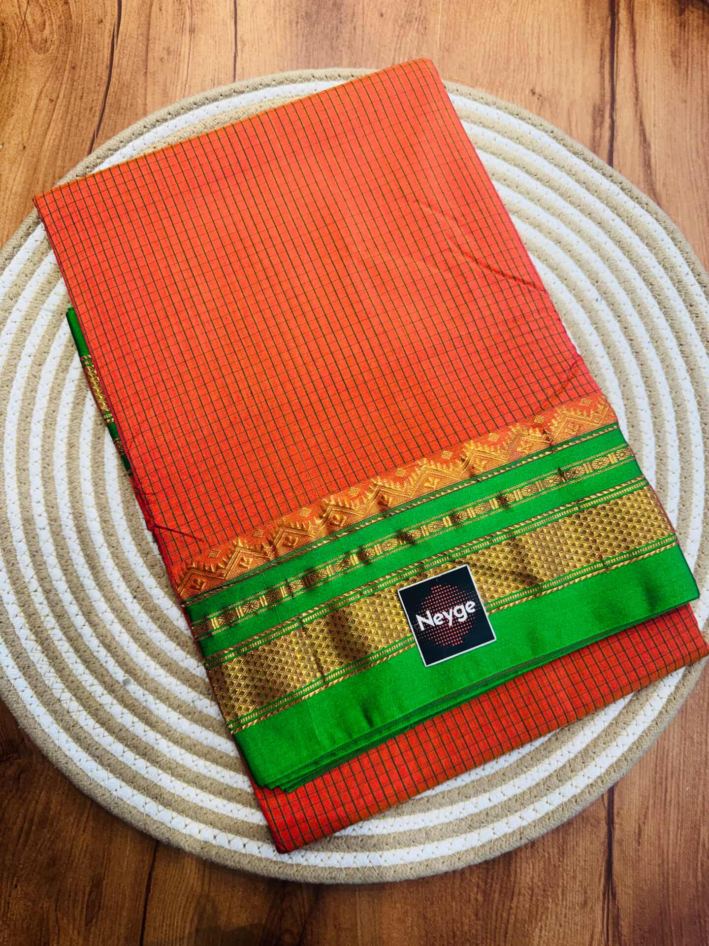 Neyge Classic Ilkal Cotton Silk Small Checks with Signature PureSilk Tope-Tope Pallu Chikki Paras Border & Contrast Blouse_Peach