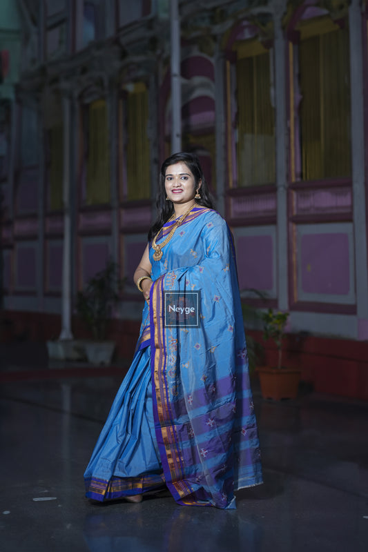 Ilkal Cotton Silk Blend Dharwad Kasuti Handwoven Traditional Border Stripe Pallu Saree - Blue