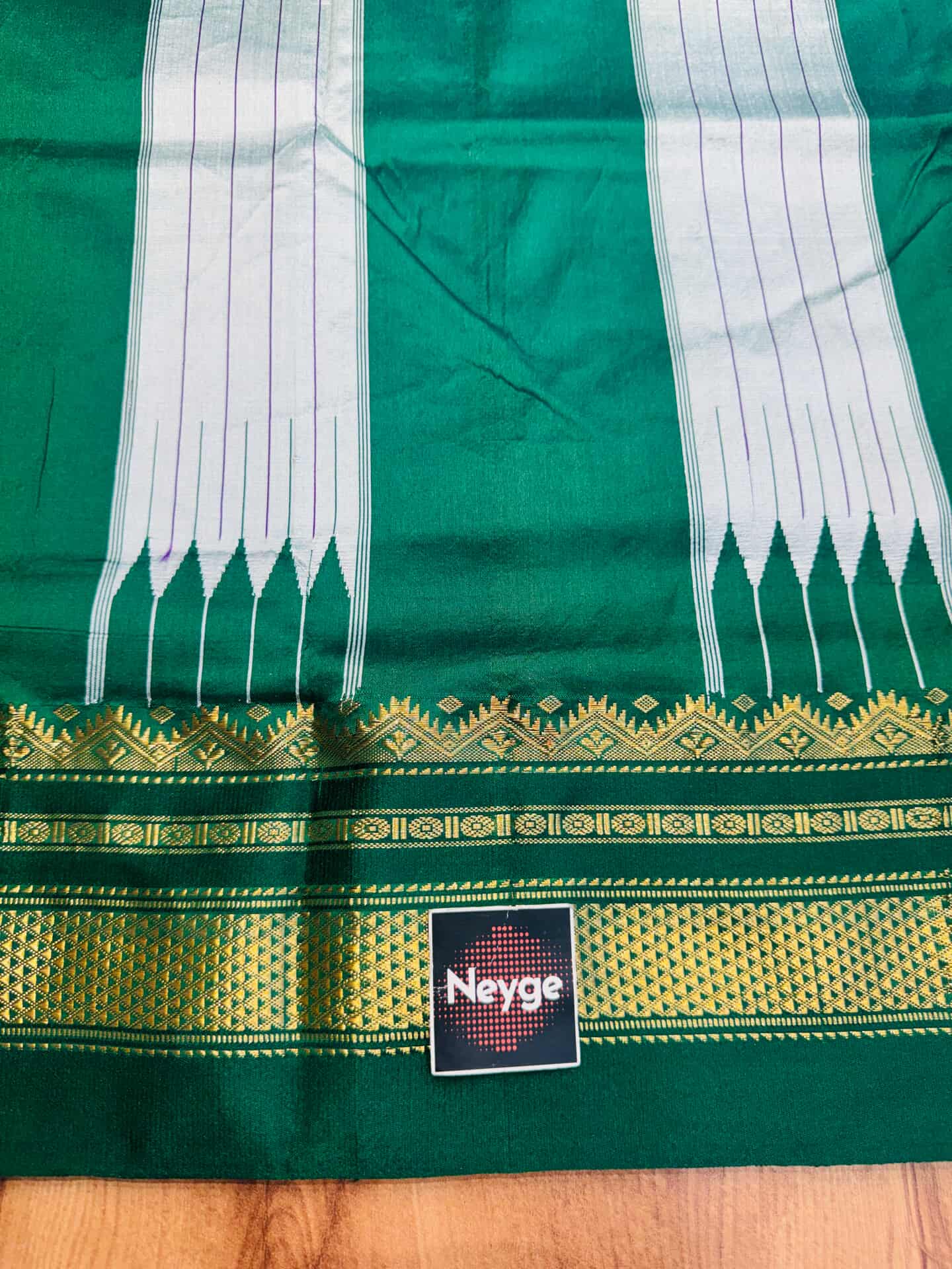 Neyge Classic Ilkal Cotton Silk Small Checks with Signature PureSilk Tope-Tope Pallu Chikki Paras Border & Contrast Blouse_Pink