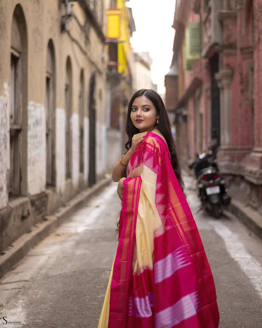 Neyge Ilkal Pure Cotton Silk Saree Temple Gadwal Chikkiparas Border Tope Pallu Saree - Cream