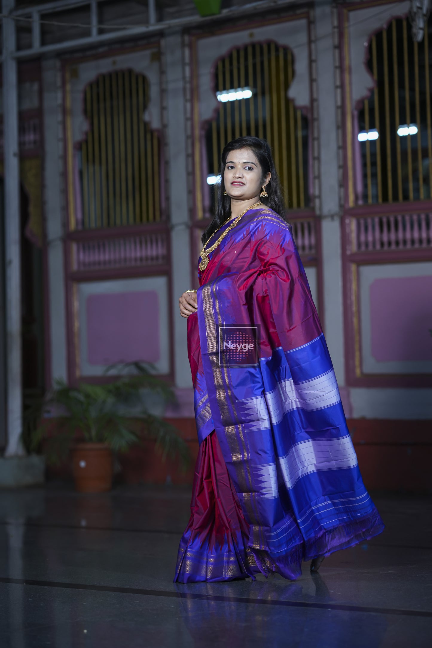 Neyge Ilkal Pure Cotton Silk Saree Temple Gadwal Chikkiparas Border Tope Pallu Saree - Majenta