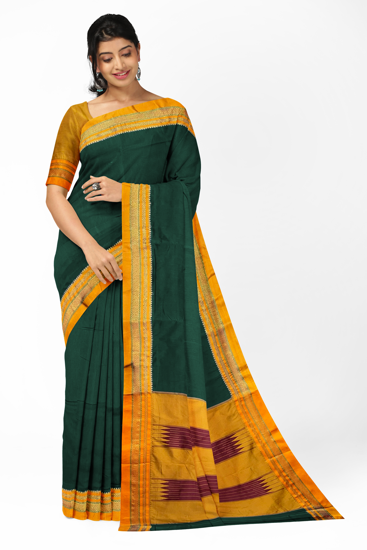 Neyge Ilkal Handwoven Masarai Cotton Silk Plain Body Traditional Chikki paras Border Tope Pallu Saree