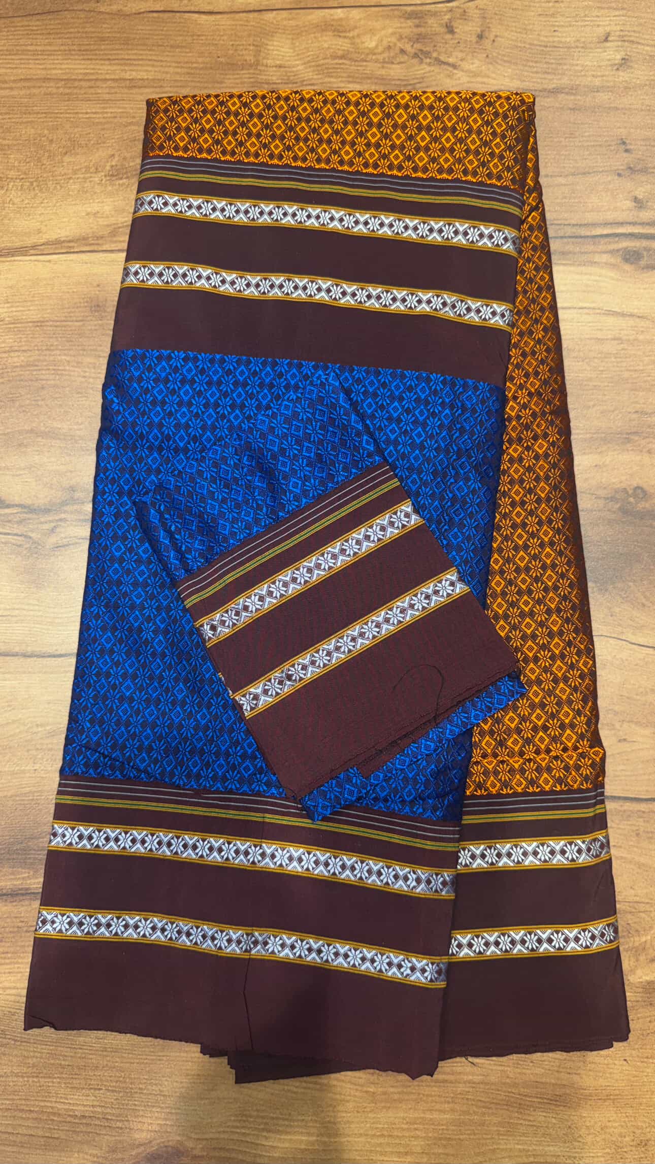 Neyge Cottonsilk Premium Quality Khun Saree_Double color_4