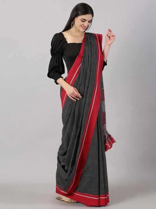 Neyge Ilkal Patteda Anchu Pure Cotton Elegant Checkered Pattern Plain Border Stripe Pallu - Red