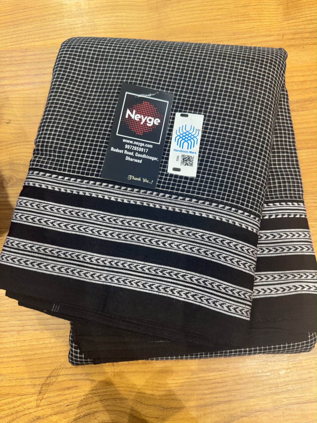 Neyge Ilkal Patteda Anchu Pure Cotton Elegant Checkered Pattern Plain Border Stripe Pallu - Black
