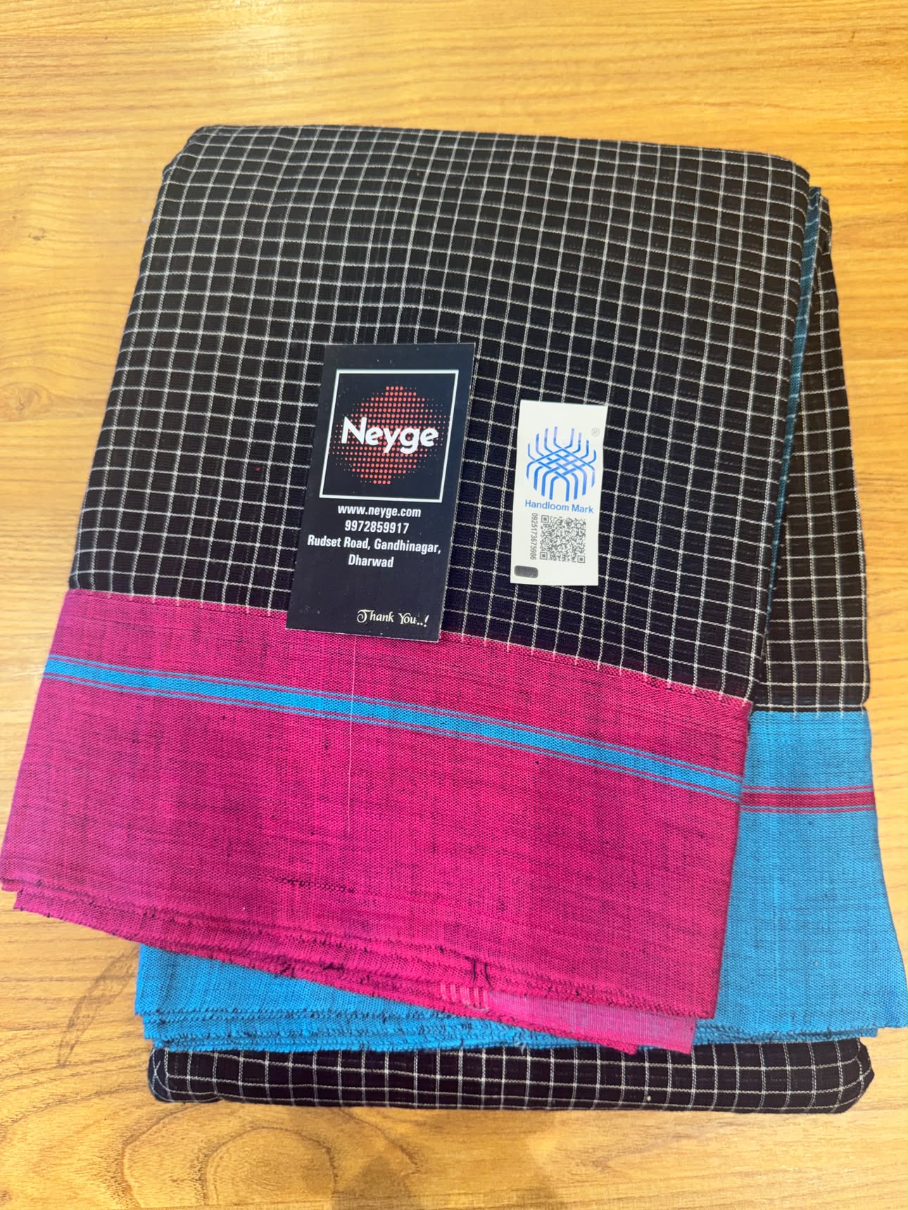 Neyge Ilkal Patteda Anchu Pure Cotton Elegant Checkered Pattern Plain Border Stripe Pallu - Black