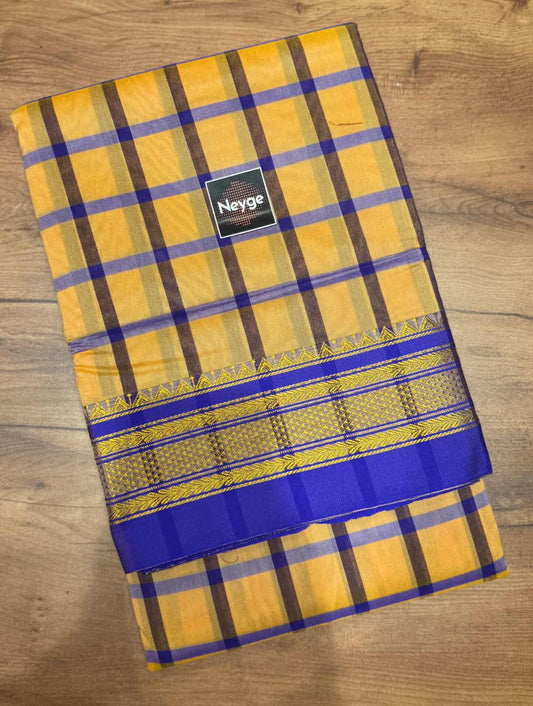 Neyge Classic Ilkal Cotton Silk Checks with Signature Tope-Tope Pallu Chikki Paras Border & Contrast Blouse_Cream