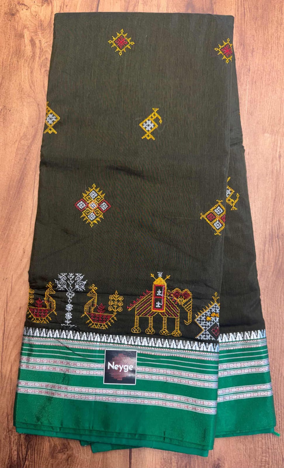 Neyge Premium Cotton Silk Dharwad Kasuti Saree with Contrast Narayanpet Border & Stripe Pallu - Mehandi