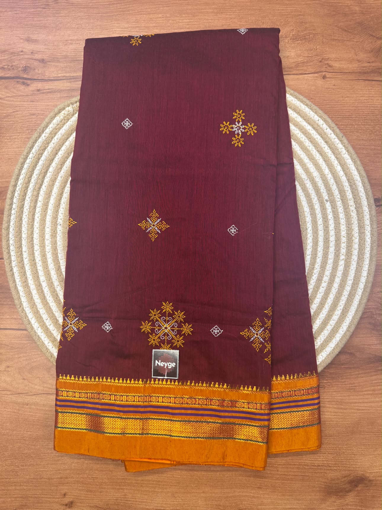 Ilkal Cotton Silk Blend Dharwad Kasuti Handwoven Traditional Border Stripe Pallu Saree - Maroon