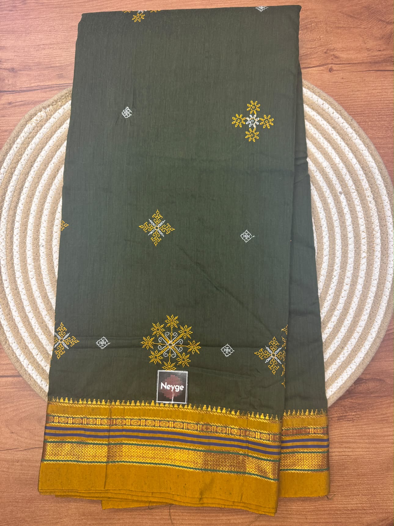 Ilkal Cotton Silk Blend Dharwad Kasuti Handwoven Traditional Border Stripe Pallu Saree - Mehandi